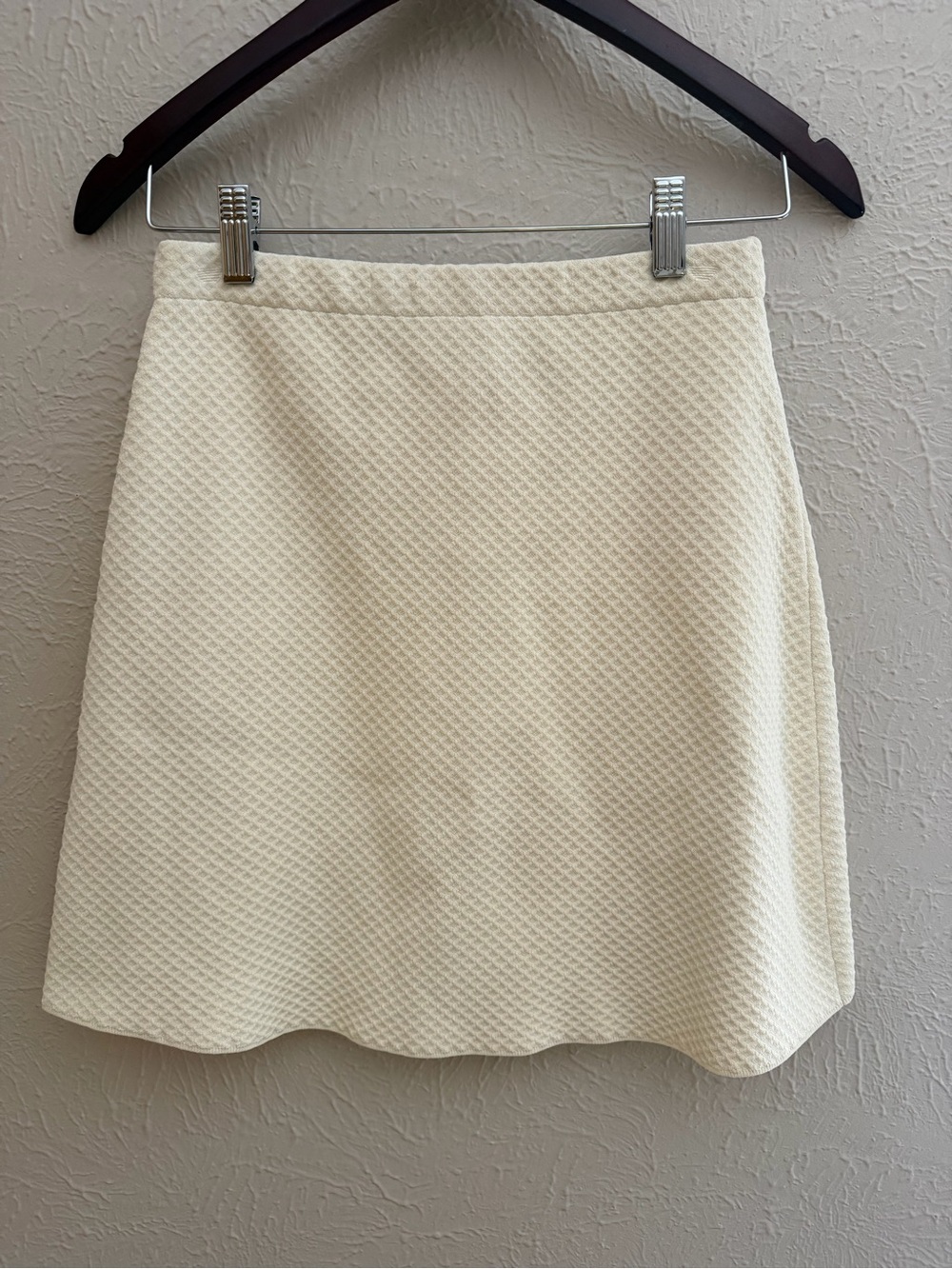 Theory Teslia A-Line Skirt – Vanilla Cream | Size Small